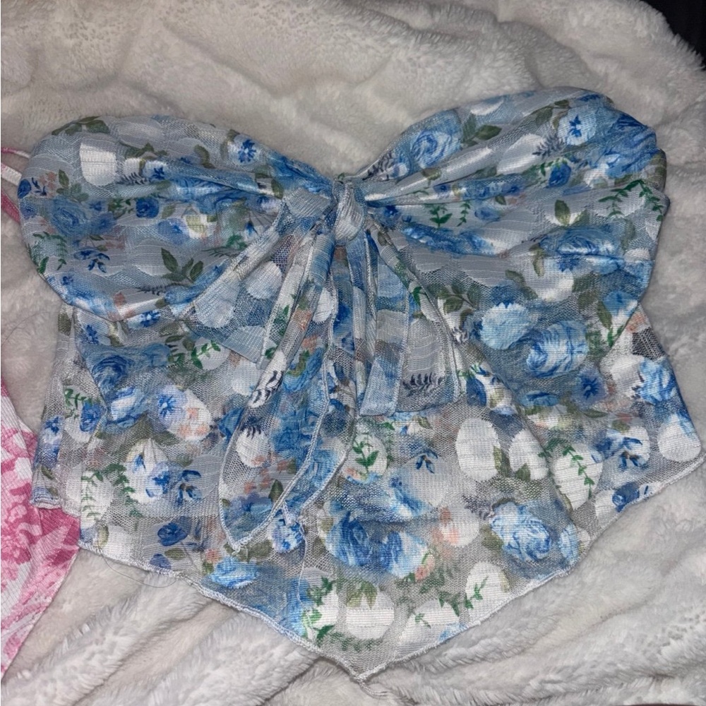 SHEIN too bundle - Picture 2 of 5